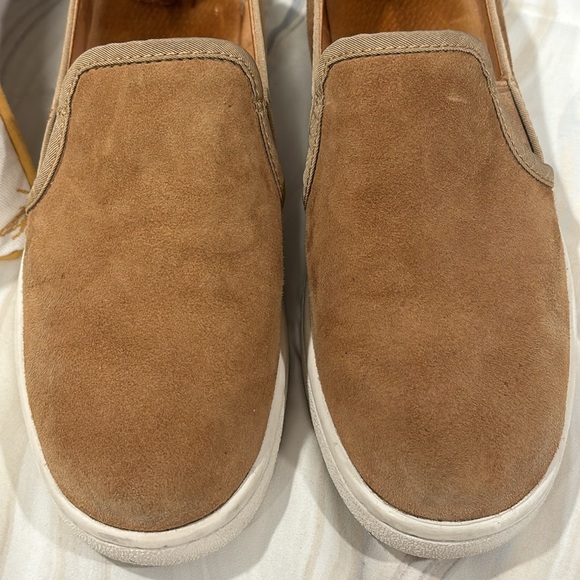 UGG tan suede leather slip-on loafers women’s tan size 7.5 - Picture 4 of 11